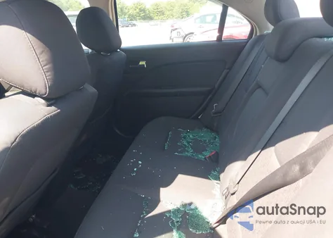 2012 Ford Fusion Se from USA, damaged, VIN 3FAHP0HA6CR221124